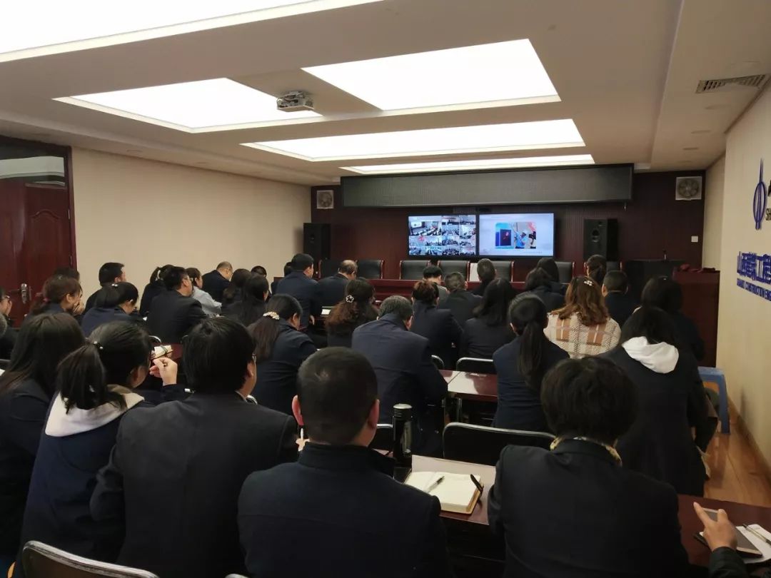 【基层动态】学习先进典型 凝聚奋进力量——先进事迹报告会引发山西建工各基层单位强烈反响