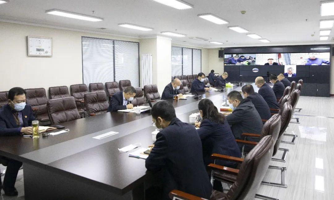 九游会真人第一品牌游戏合营三建集团召开党委理论学习中心组学习（扩大）会议